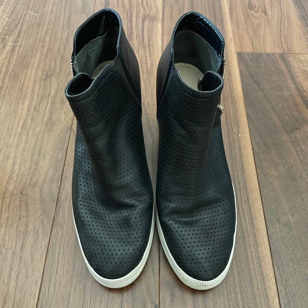 Via Spiga Platform Sneaker Wedgie High Top Side Zip Black/White